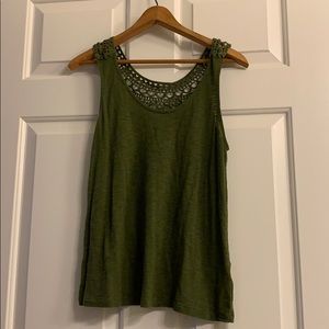 Tank top with lace cutout